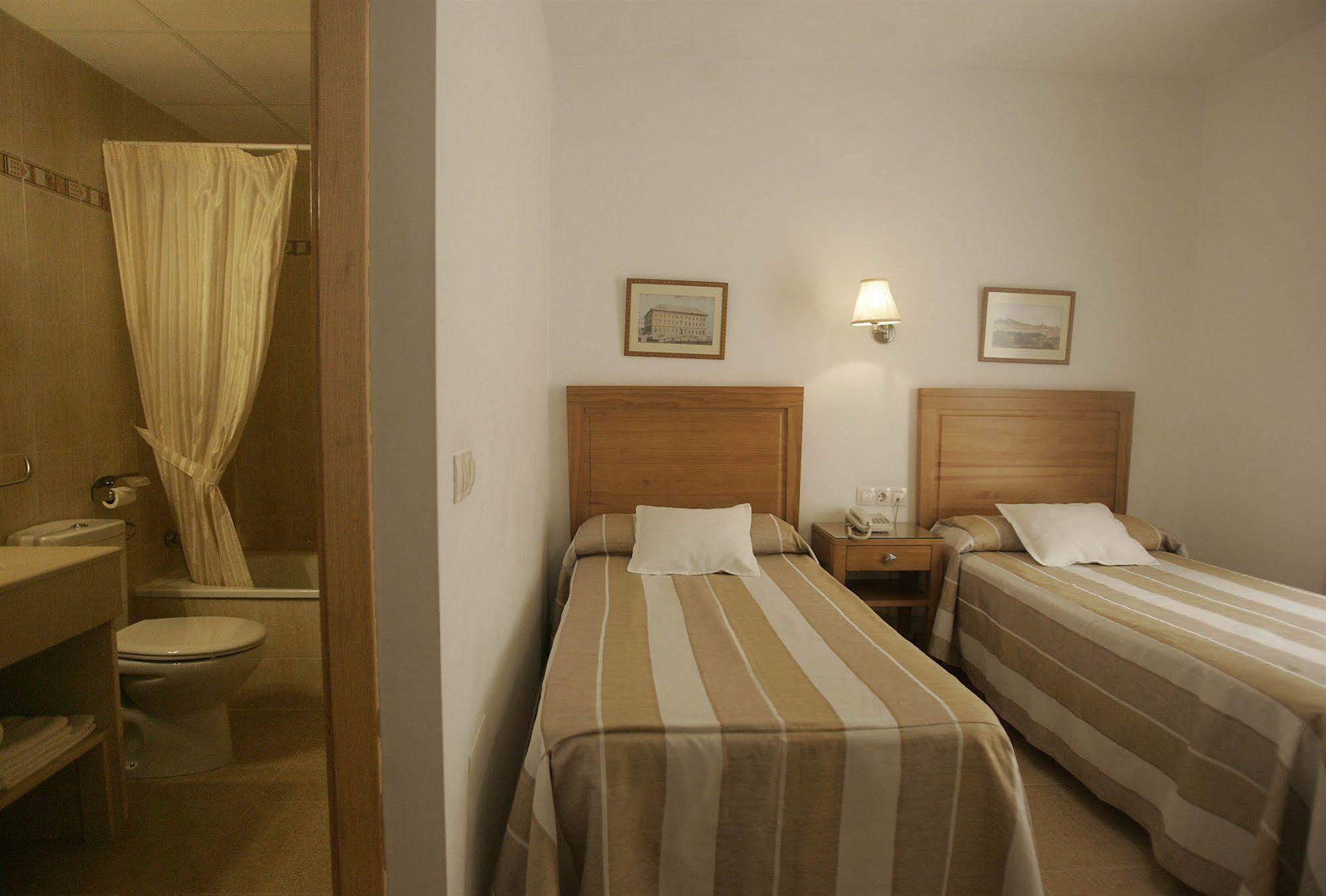 Hotel Goartin Malaga Luaran gambar